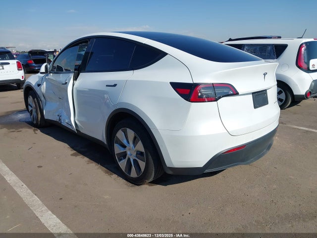 43848623 :رقم المزاد ، 7SAYGDEE6NF313818 vin ، 2022 Tesla Model Y Long Range Dual Motor All-wheel Drive مزاد بيع