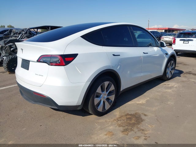43848623 :رقم المزاد ، 7SAYGDEE6NF313818 vin ، 2022 Tesla Model Y Long Range Dual Motor All-wheel Drive مزاد بيع
