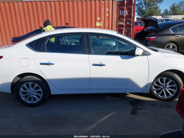 3N1AB7AP8JY282451 Nissan SENTRA SV