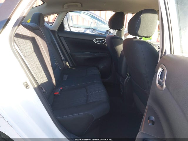 3N1AB7AP8JY282451 Nissan SENTRA SV