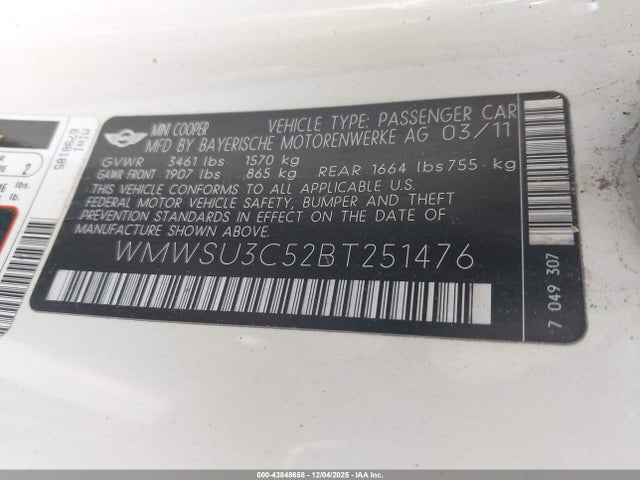 2011 MINI COOPER WMWSU3C52BT251476 Photo 8
