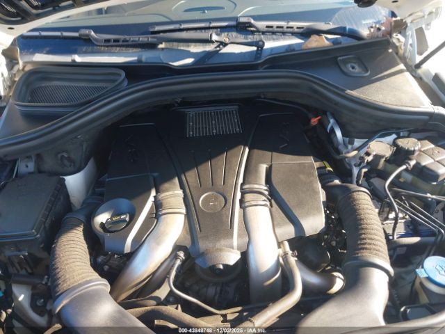 2015 MERCEDES-BENZ GL 550 4JGDF7DE7FA442089 Photo 9