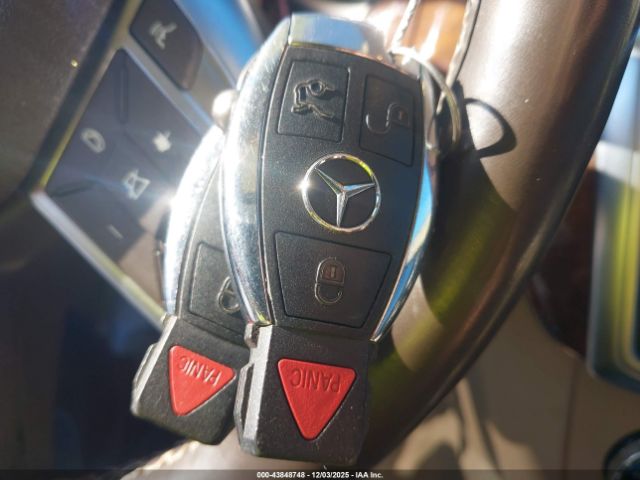 2015 MERCEDES-BENZ GL 550 4JGDF7DE7FA442089 Photo 10