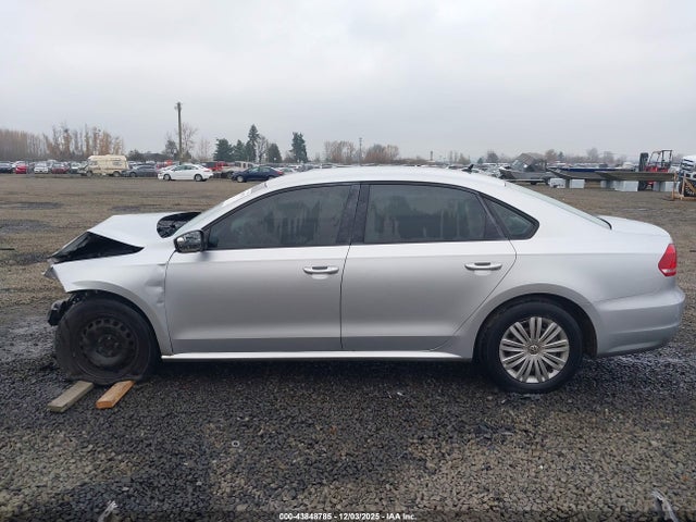 Volkswagen Passat 1.8t S 2015 1VWAT7A3XFC096978 Image 14