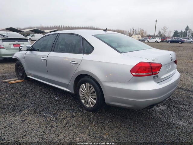 Volkswagen Passat 1.8t S 2015 1VWAT7A3XFC096978 Image 3
