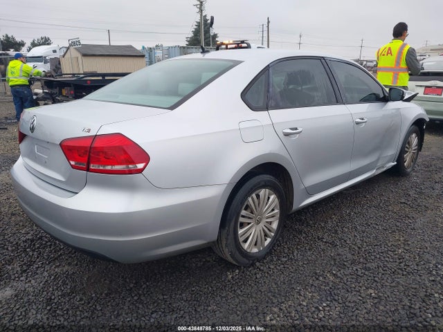Volkswagen Passat 1.8t S 2015 1VWAT7A3XFC096978 Image 4
