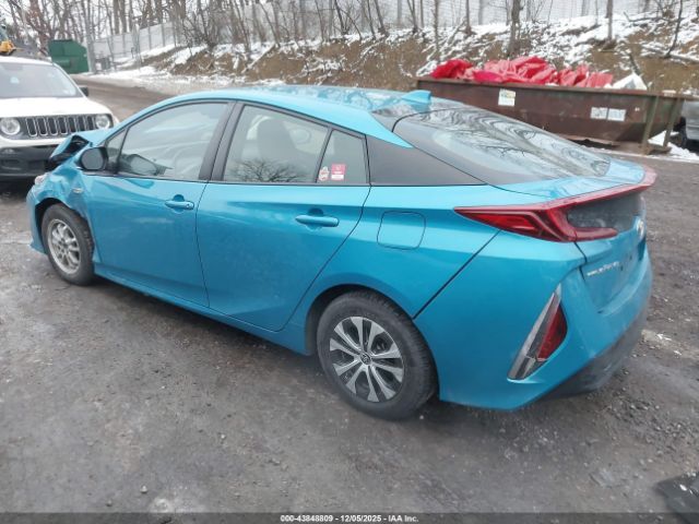 2022 TOYOTA PRIUS PRIME JTDKAMFP9N3214816 Photo 2