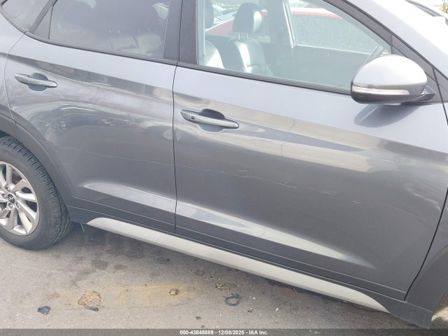 Hyundai Tucson Se Plus 2017 KM8J3CA49HU417311 Image 18
