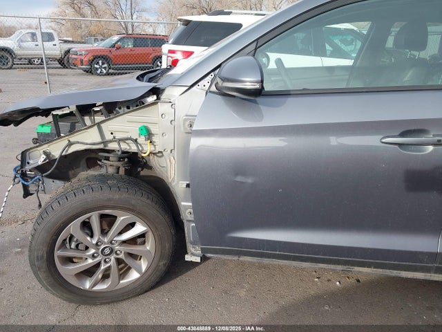 Hyundai Tucson Se Plus 2017 KM8J3CA49HU417311 Image 19