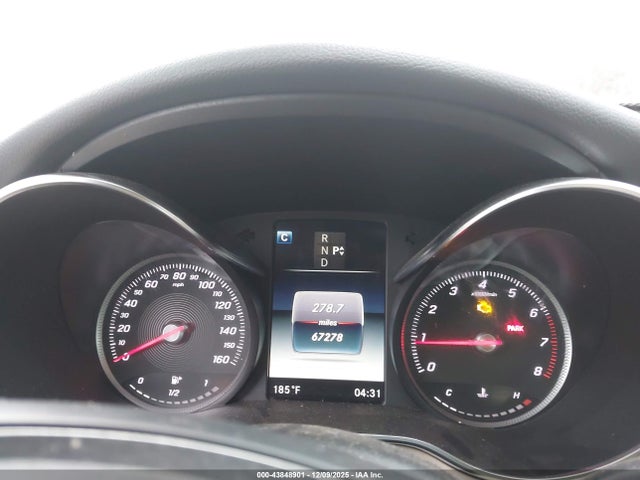 43848901 :رقم المزاد ، 55SWF4KB6JU251900 vin ، 2018 Mercedes-benz C 300 4matic مزاد بيع