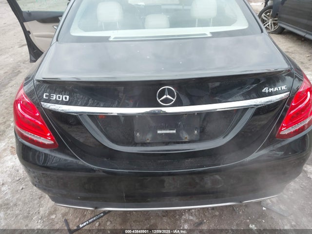 43848901 :رقم المزاد ، 55SWF4KB6JU251900 vin ، 2018 Mercedes-benz C 300 4matic مزاد بيع