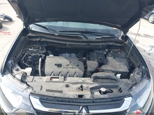 2018 MITSUBISHI OUTLANDER JA4AD3A34JZ050474 Photo 9