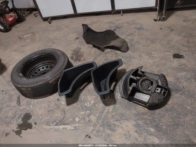 Продаж на аукціоні авто 2012 Jeep Grand Cherokee Limited, vin: 1C4RJFBG7CC262151, номер лоту: 43848973