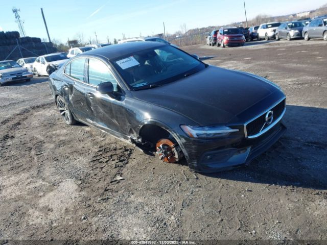 2021 VOLVO S60 7JR102FK3MG095841