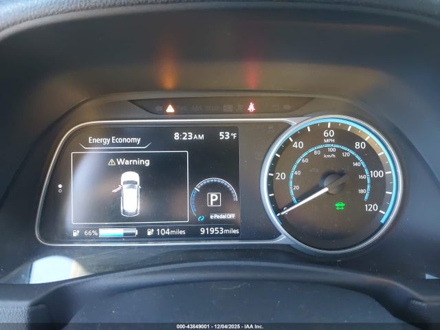 1N4AZ1CP5JC301121 Nissan LEAF S