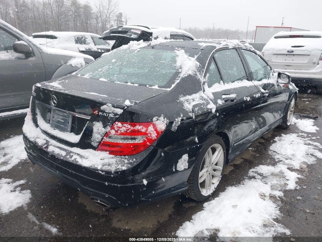 43849005 :رقم المزاد ، WDDGF8AB3DR296229 vin ، 2013 Mercedes-benz C 300 Sport 4matic مزاد بيع