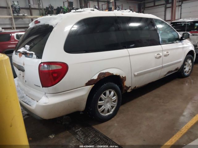 2006 CHRYSLER TOWN & COUNTRY 2A4GP54L66R894316 Photo 3