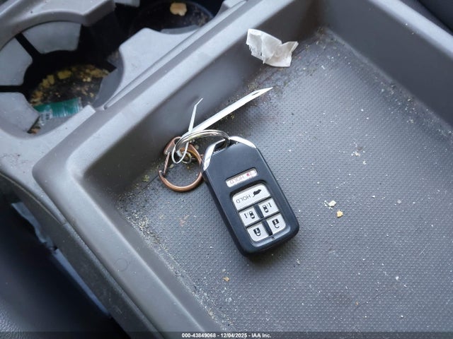 43849068 :رقم المزاد ، 5FNRL5H69FB043671 vin ، 2015 Honda Odyssey Ex-l مزاد بيع