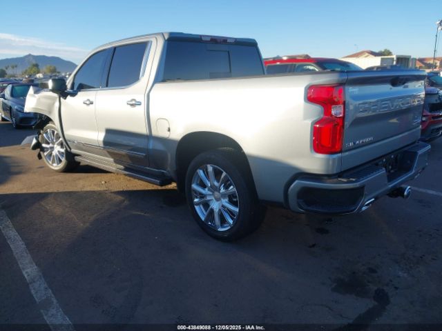 2025 CHEVROLET SILVERADO 1500 1GCUKJEL2SZ205676 Photo 2
