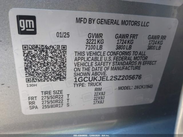 2025 CHEVROLET SILVERADO 1500 1GCUKJEL2SZ205676 Photo 8