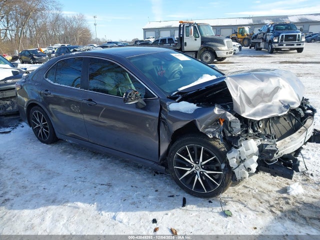 Продаж на аукціоні авто 2022 Toyota Camry Se, vin: 4T1G11AK8NU642799, номер лоту: 43849293