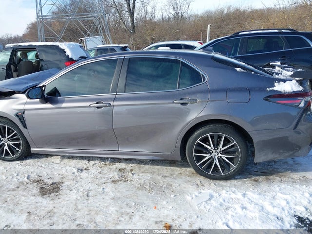 Продаж на аукціоні авто 2022 Toyota Camry Se, vin: 4T1G11AK8NU642799, номер лоту: 43849293