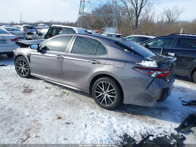 Продаж на аукціоні авто 2022 Toyota Camry Se, vin: 4T1G11AK8NU642799, номер лоту: 43849293