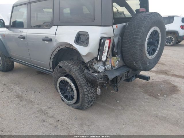 2022 FORD BRONCO 1FMEE5DP6NLA98433 Photo 5