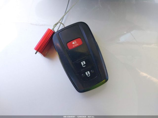 2022 TOYOTA PRIUS JTDKAMFU1N3163737 Photo 10