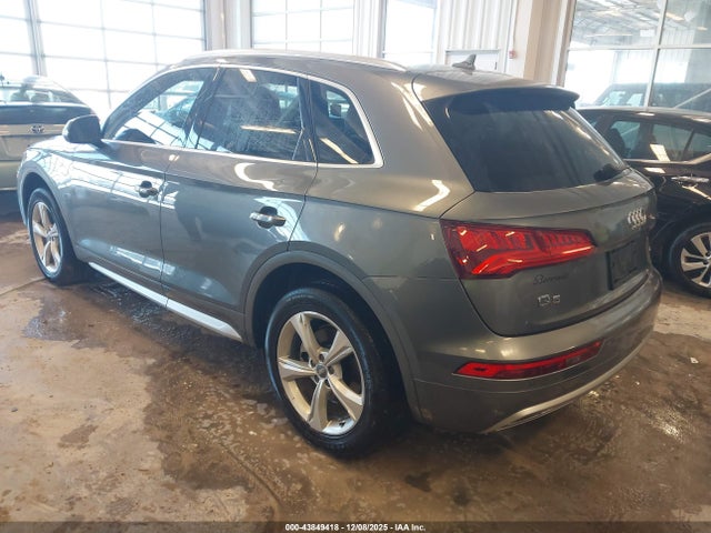 2020 AUDI Q5 WA1BNAFY5L2053714 Photo 2
