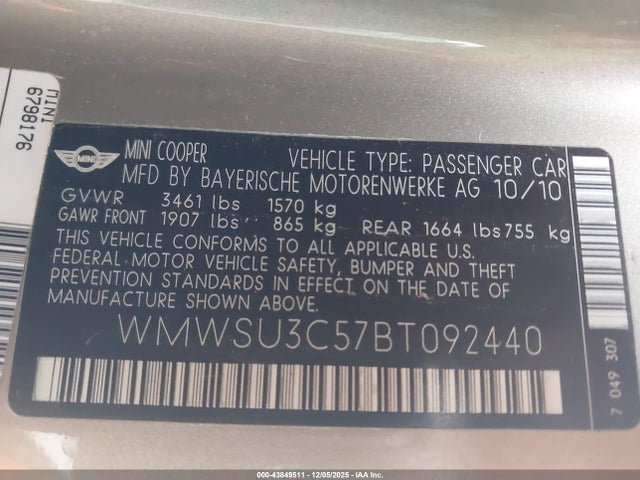 2011 MINI COOPER WMWSU3C57BT092440 Photo 8