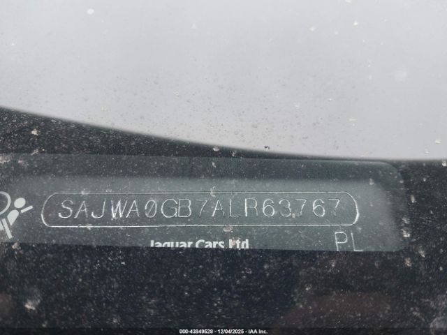 2010 JAGUAR XF SAJWA0GB7ALR63767 Photo 8