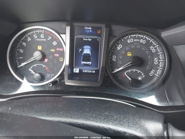 Продаж на аукціоні авто 2021 Toyota Tacoma Trd Off-road, vin: 3TMCZ5AN6MM394441, номер лоту: 43849605