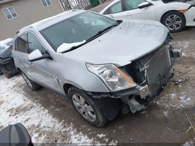 2015 CADILLAC SRX 3GYFNEE33FS592825 Photo 0