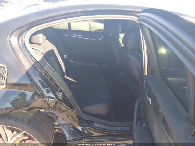 2022 BMW 530 WBA53BH09NWX61351 Photo 7