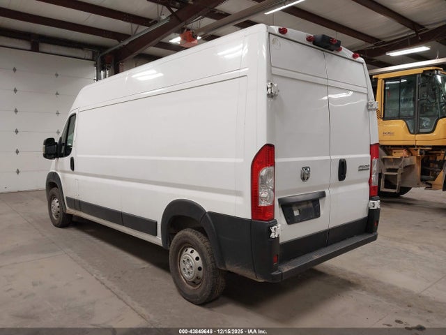 2023 RAM PROMASTER 2500 3C6LRVDG0PE576039 Photo 2
