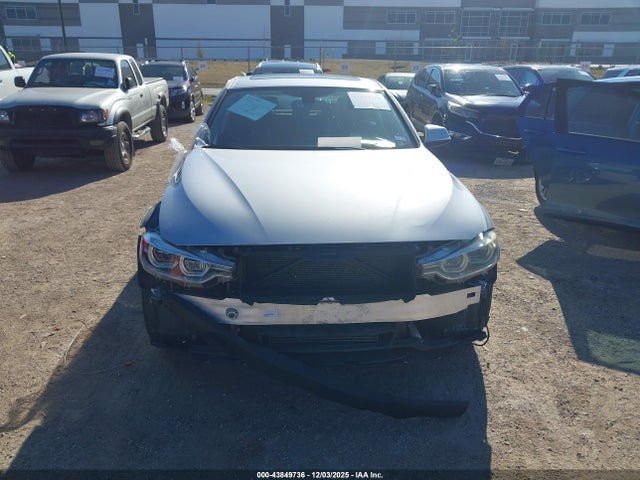 Продаж на аукціоні авто 2018 Bmw 320i, vin: WBA8E1G58JNU93195, номер лоту: 43849736