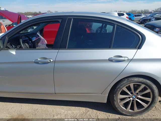 Продаж на аукціоні авто 2018 Bmw 320i, vin: WBA8E1G58JNU93195, номер лоту: 43849736