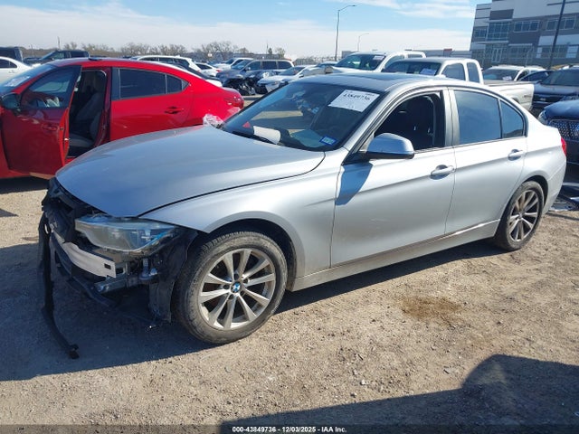 2018 BMW 320I WBA8E1G58JNU93195 Photo 1
