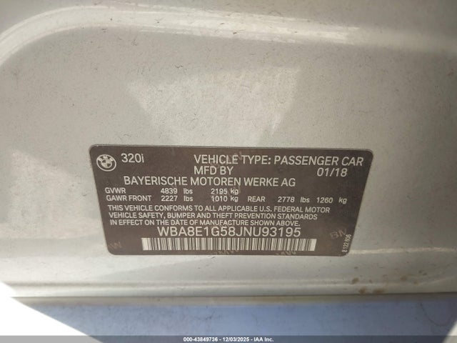 2018 BMW 320I WBA8E1G58JNU93195 Photo 8