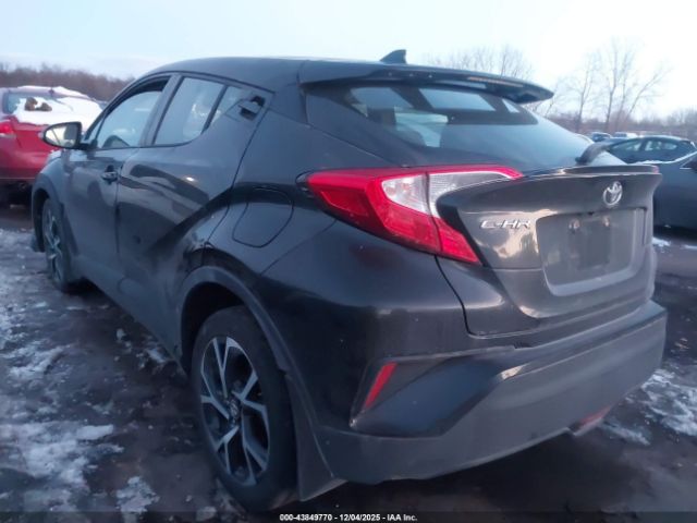 2018 TOYOTA C-HR NMTKHMBX5JR024651 Photo 2