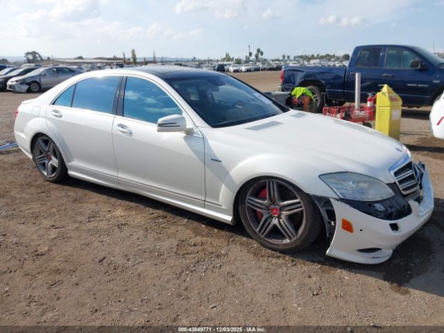 2012 MERCEDES-BENZ S 550 WDDNG7DB7CA469452