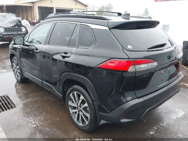 Toyota Corolla Cross Xle 2022 7MUEAABG9NV041935 Image 3