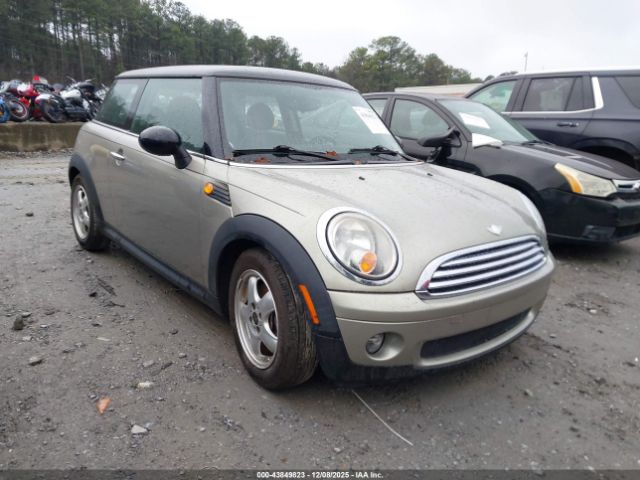 2008 MINI COOPER WMWMF33588TT63923