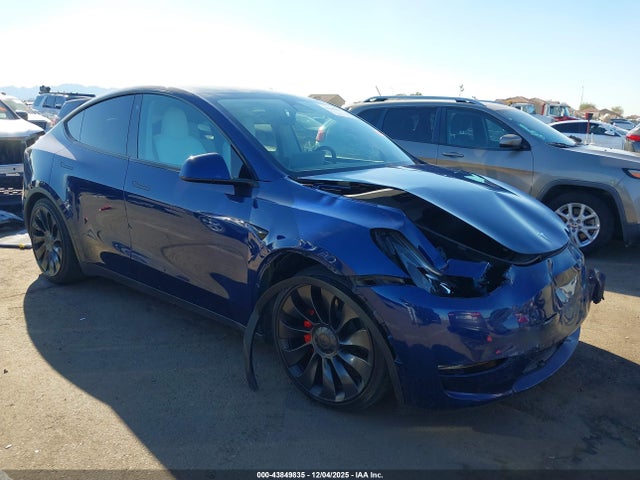 2023 TESLA MODEL Y 7SAYGDEF5PF760930 Photo 0