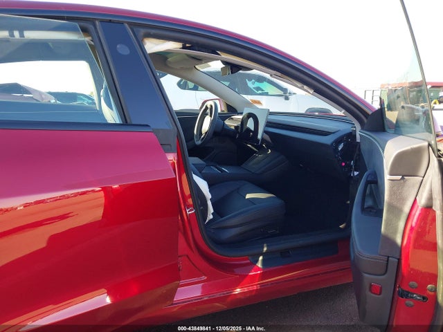 2024 TESLA MODEL 3 5YJ3E1EB0RF844066 Photo 4