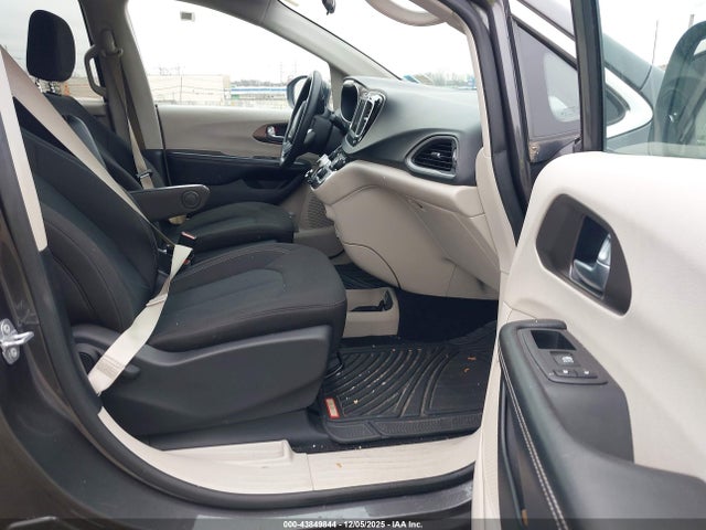 Продажа на аукционе авто 2021 Chrysler Voyager Lx, vin: 2C4RC1CG6MR591329, номер лота: 43849844
