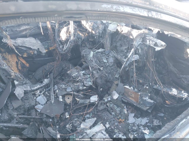 2024 AUDI RS 5 SPORTBACK WUAAWCF58RA902526 Photo 4