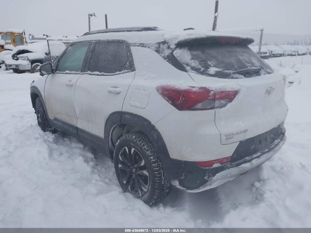 2022 CHEVROLET TRAILBLAZER KL79MRSL0NB092291 Photo 2