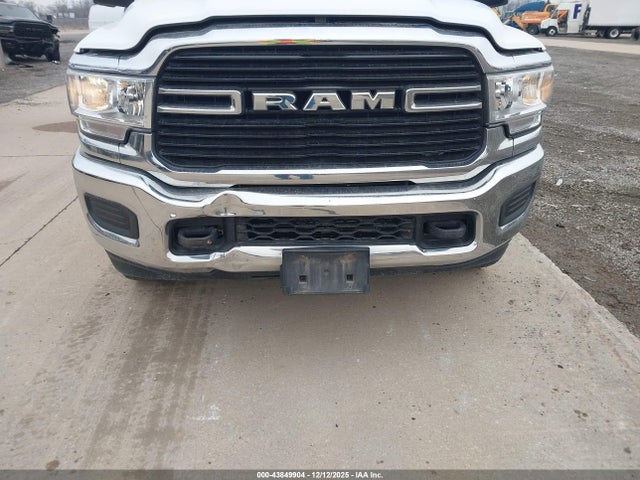 Продаж на аукціоні авто 2019 Ram 3500 Big Horn  4x4 8' Box, vin: 3C63RRHL4KG623875, номер лоту: 43849904